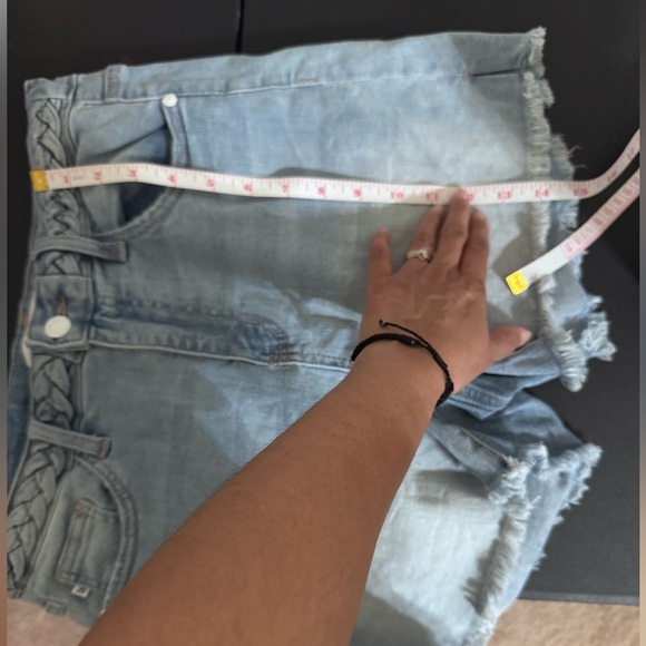 Judy Blue Naomi Braided Waist Light Wash Women's Denim Shorts High Waist Size M - Picture 6 of 13